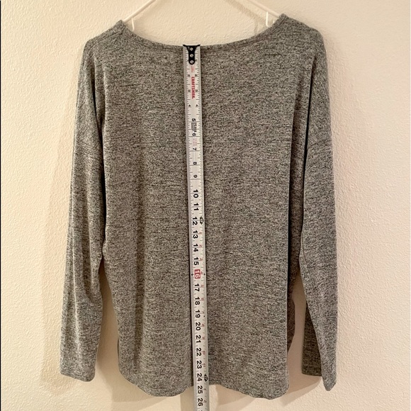 Express One Eleven Scoop Neck Sweater - Picture 4 of 4